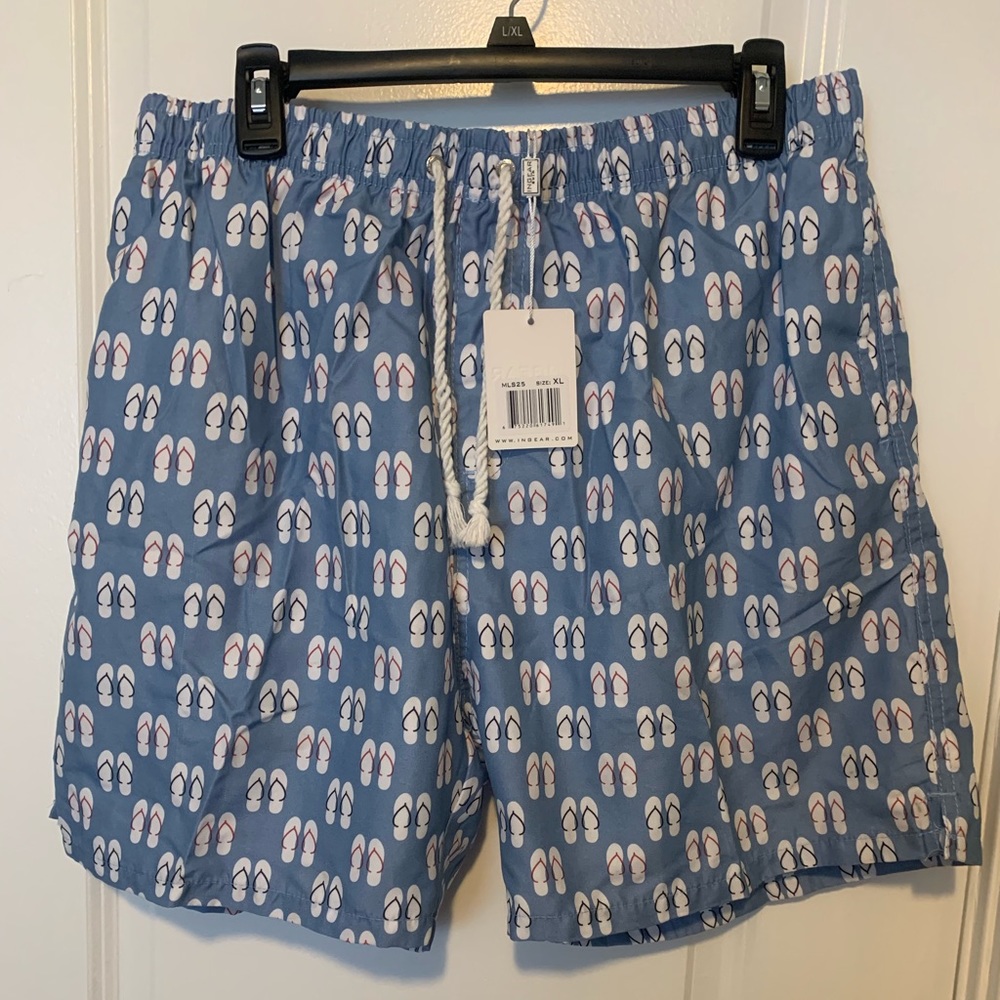 Men’s swimwear